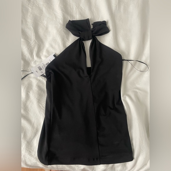 Halter Top - Picture 2 of 2